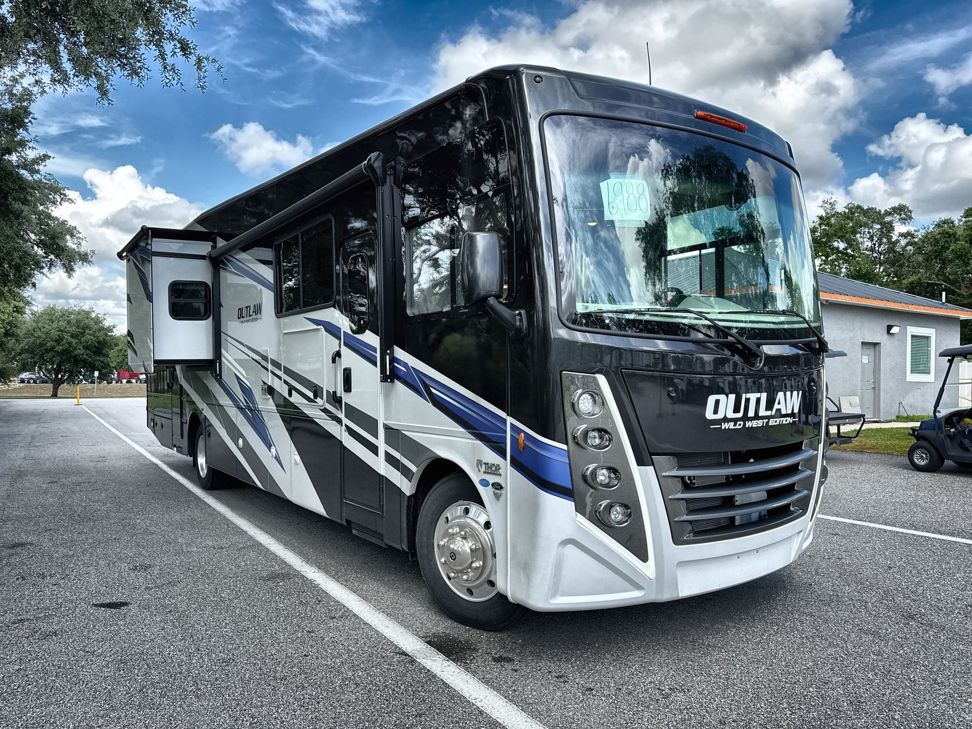 2026 Thor Motor Coach Outlaw Wild West Edition