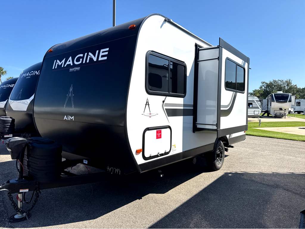 2027 GRAND DESIGN IMAGINE AIM 16MLA - Image 2
