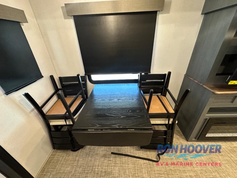 2026 PALOMINO PUMA 420LFT - Image 23