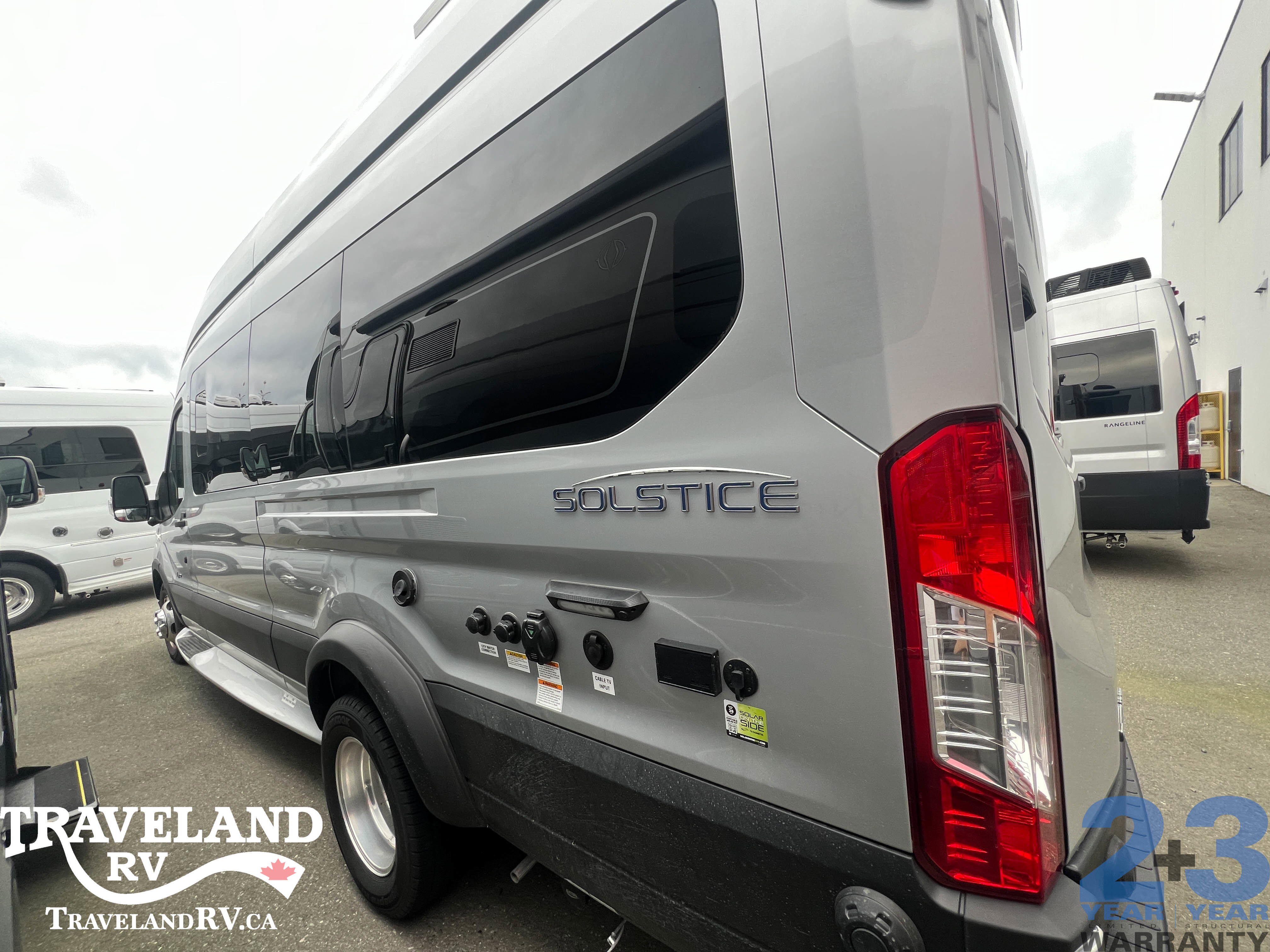 2026 JAYCO SOLSTICE 21T AWD - Image 4