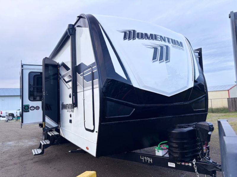 2026 Grand Design Momentum G-Class 31G - Image 1