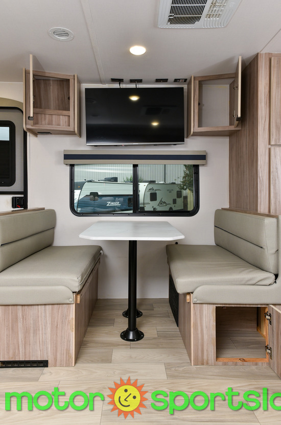 2024 Winnebago Access 25ML - Image 19