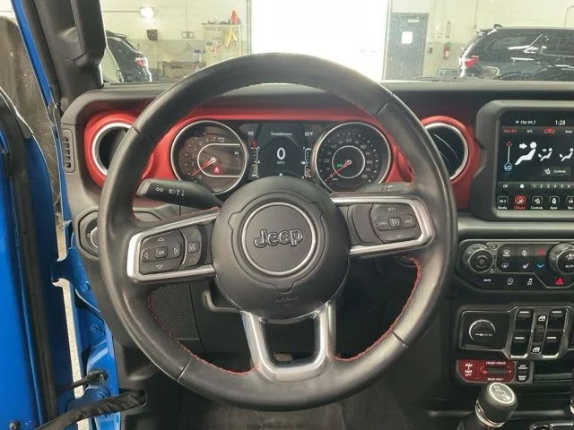 2022 Jeep Gladiator Crew Cab Rubicon 4WD - Image 15