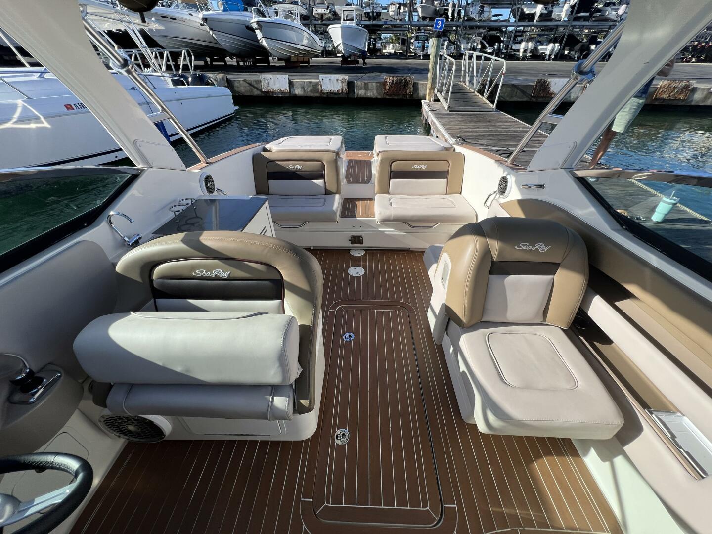 2012 Sea Ray 300 SLX - Image 12