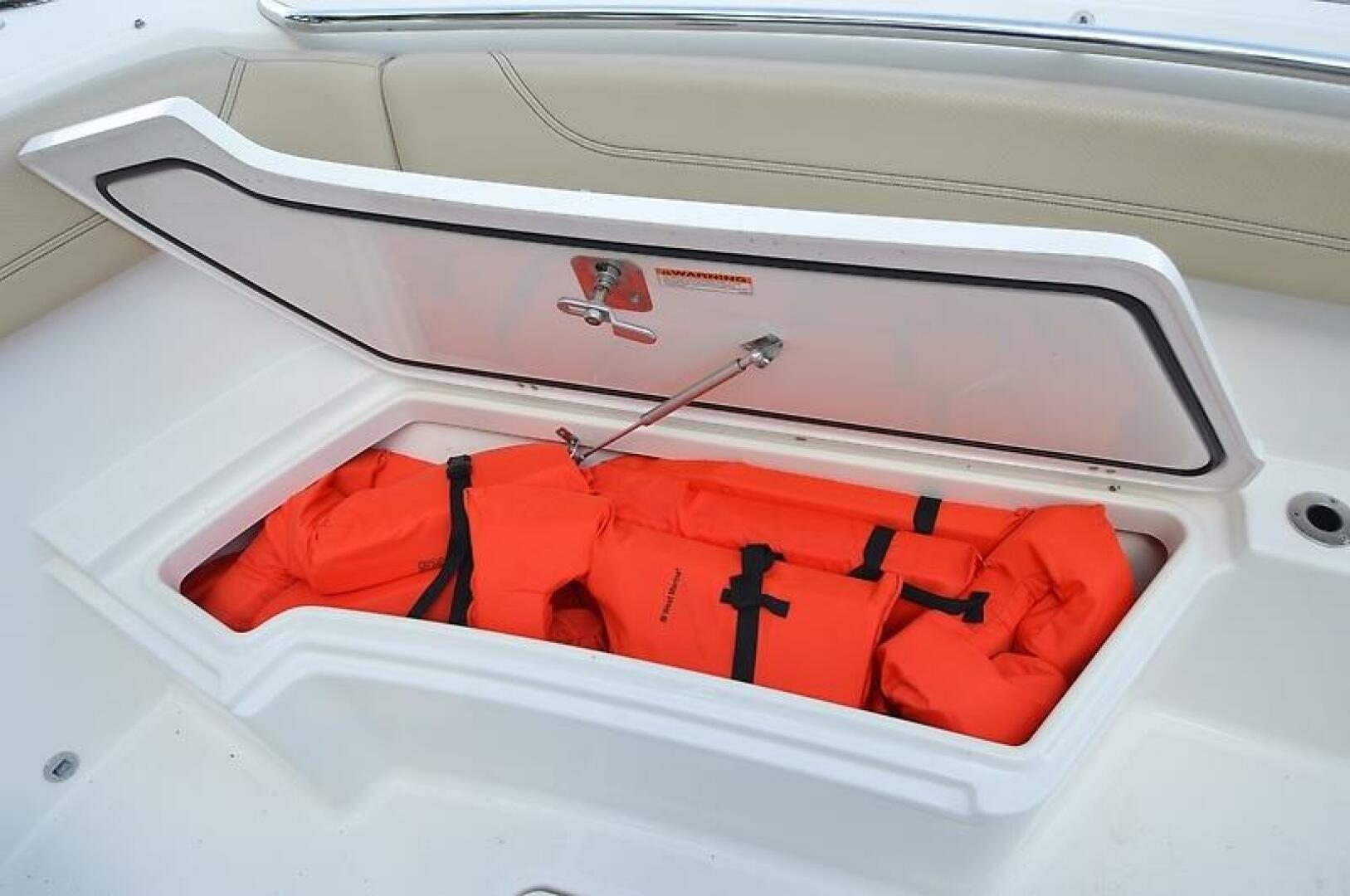 2019 PURSUIT S 288 Sport Base - Image 38