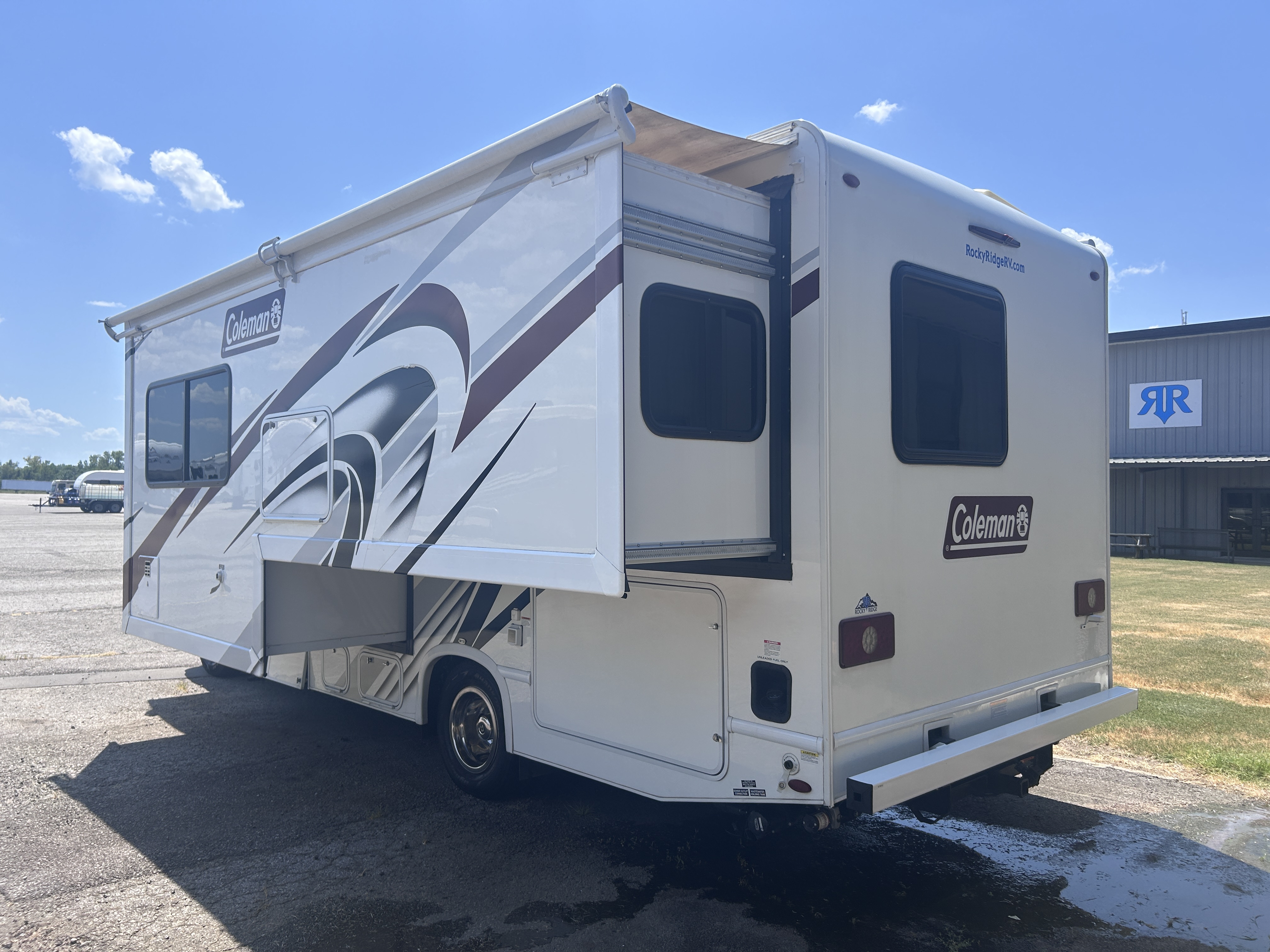 2022 Thor Motor Coach Coleman 24CM - Image 6