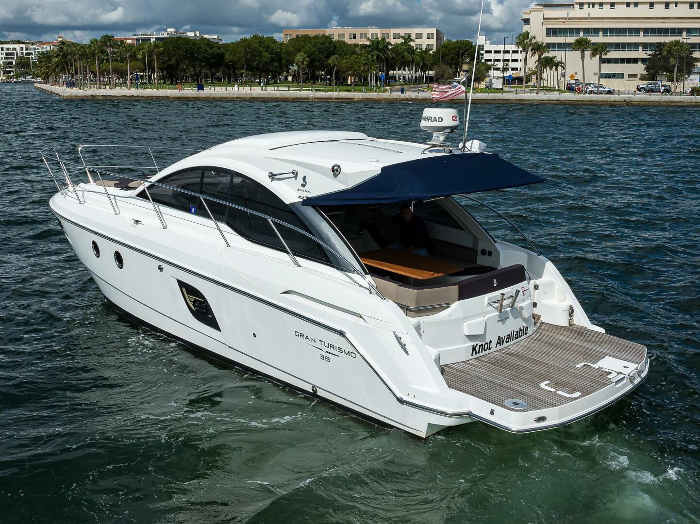 2003 Jupiter 31 Cuddy - Image 171
