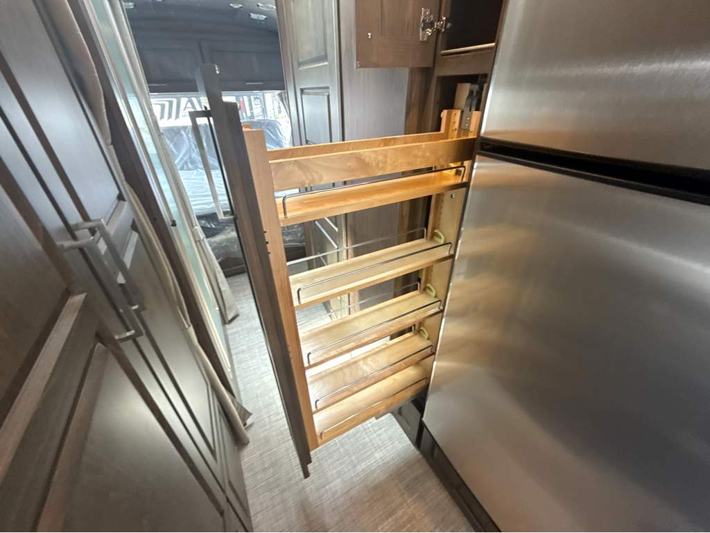 2026 AIRSTREAM CLASSIC 30RBQ - Image 22