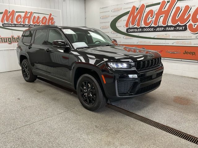 2026 Jeep Grand-Cherokee-L Laredo Altitude 4x4 - Image 3