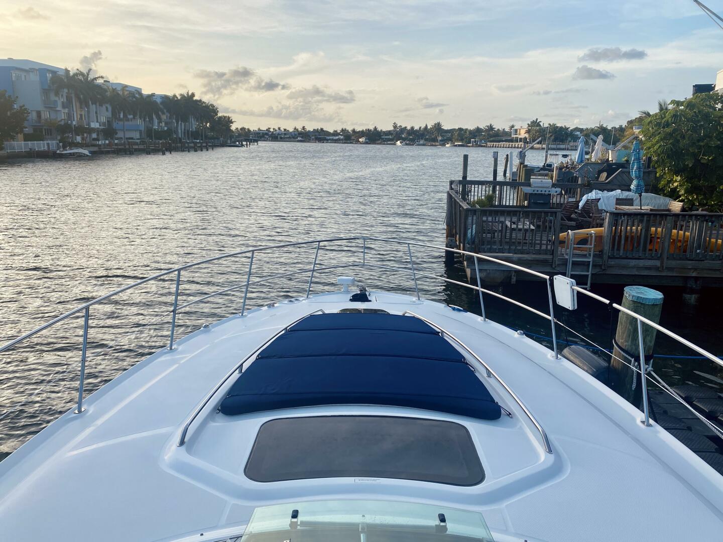 2005 Sea Ray 420 Sundancer - Image 31