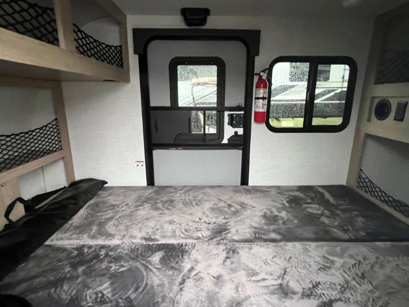 2026 Ember RV E-Series 12RK - Image 7
