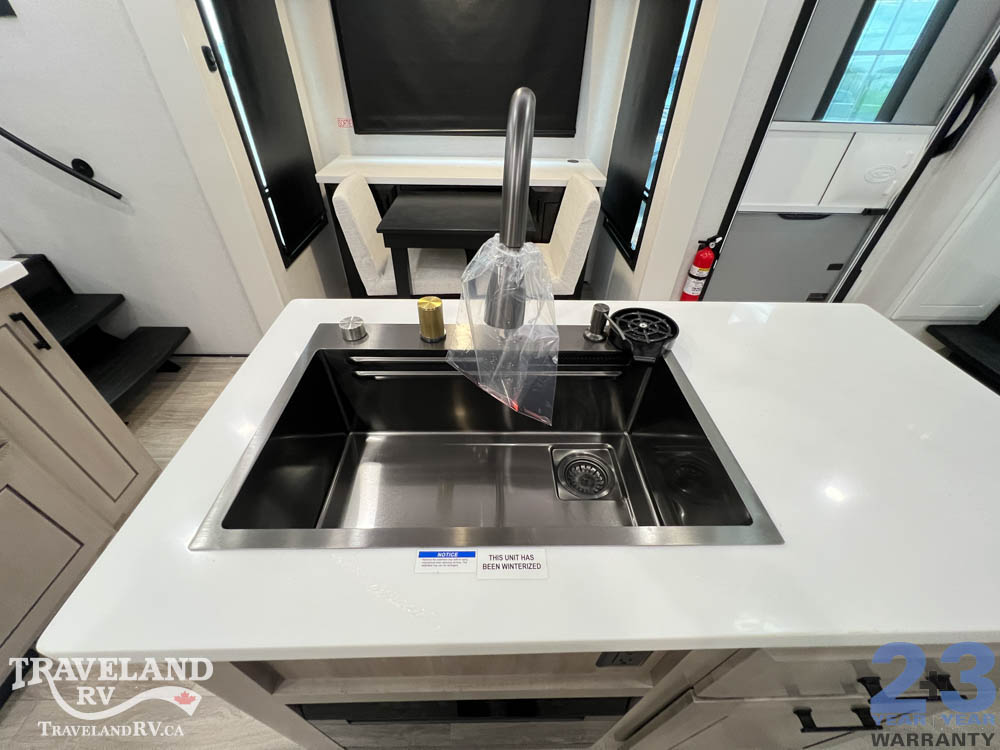 2027 Jayco Pinnacle 39FLOK - Image 19