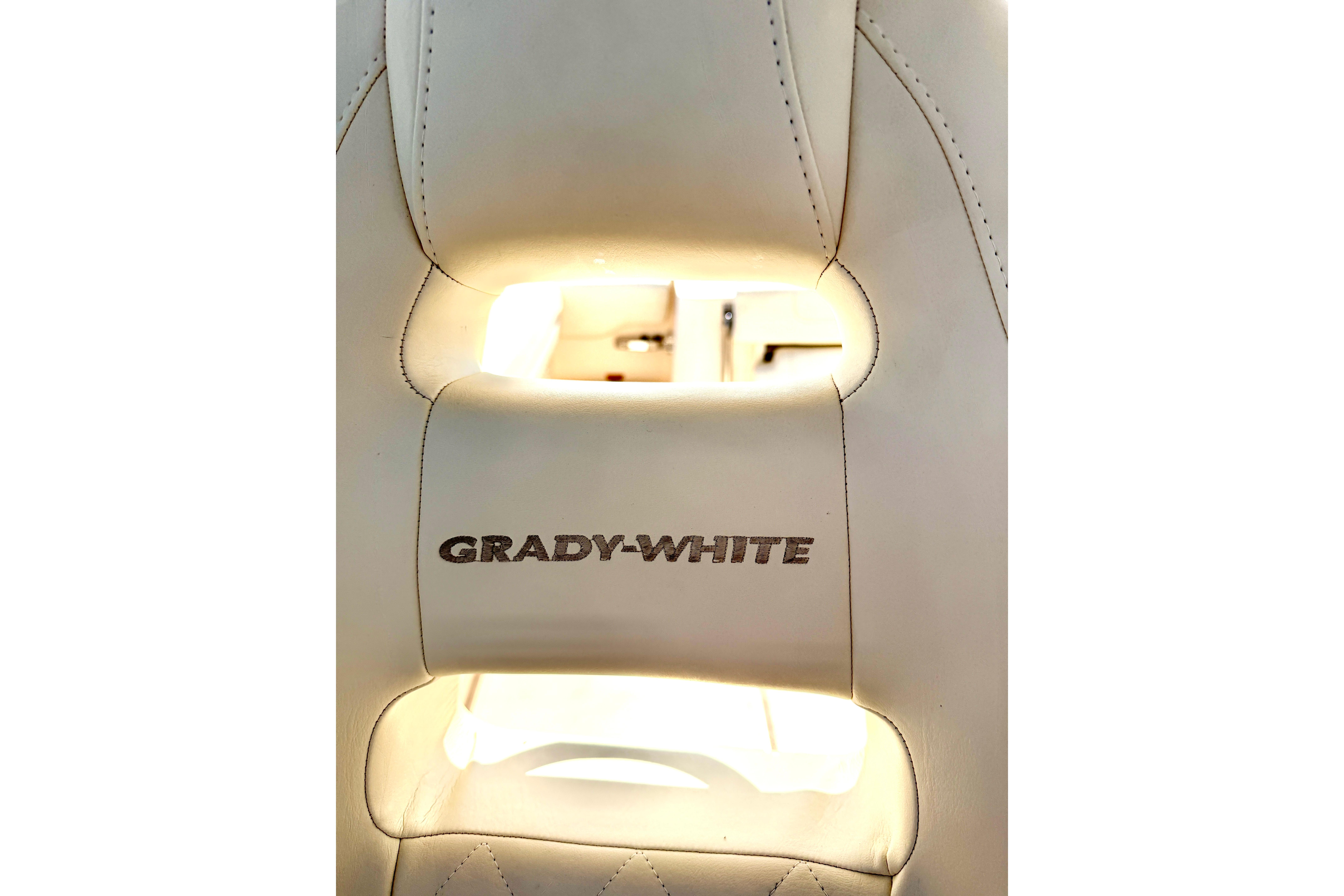 2023 Grady-White Freedom 235 - Image 15
