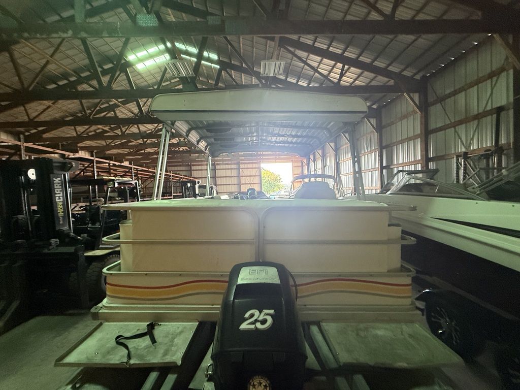 1991 Sylvan SYLVAN 20FT - Image 3