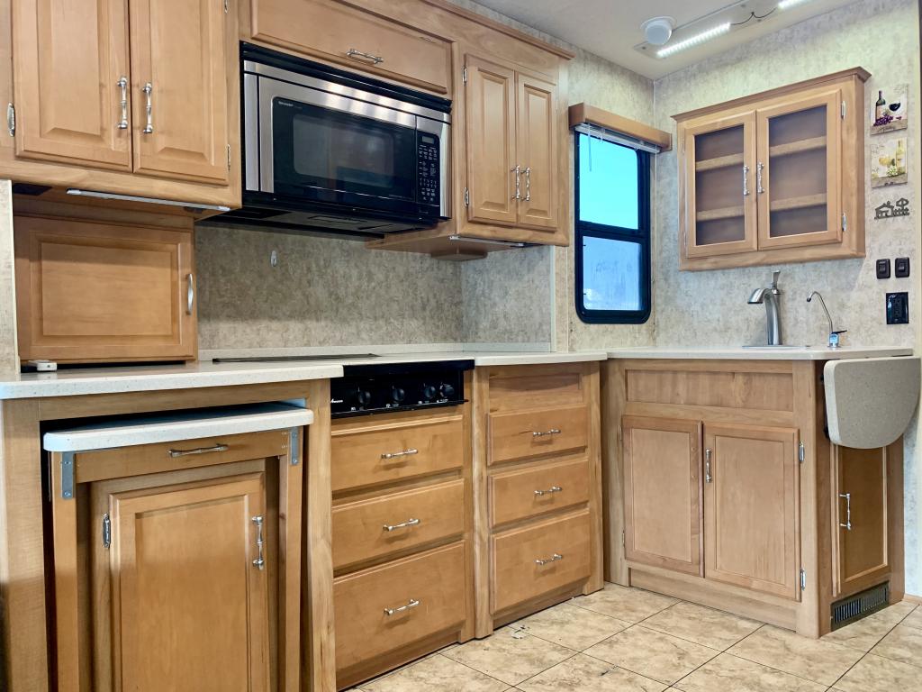 2007 WINNEBAGO VOYAGE 35A FORD - Image 20