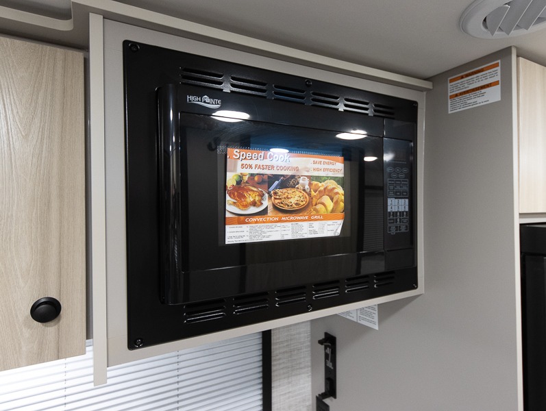2025 Jayco Granite Ridge 22T - Image 14