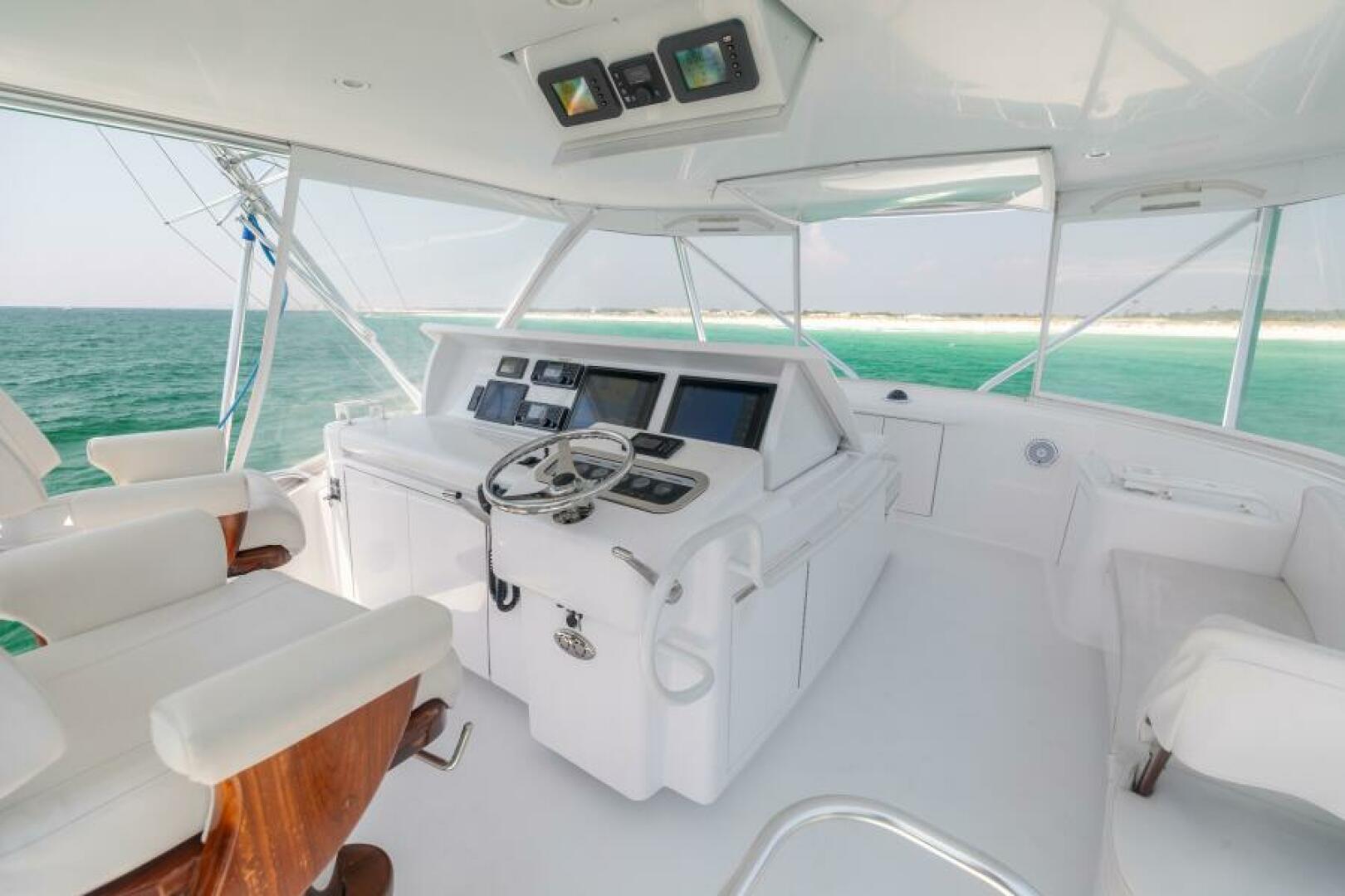 2008 Hatteras 60 Convertible - Image 22