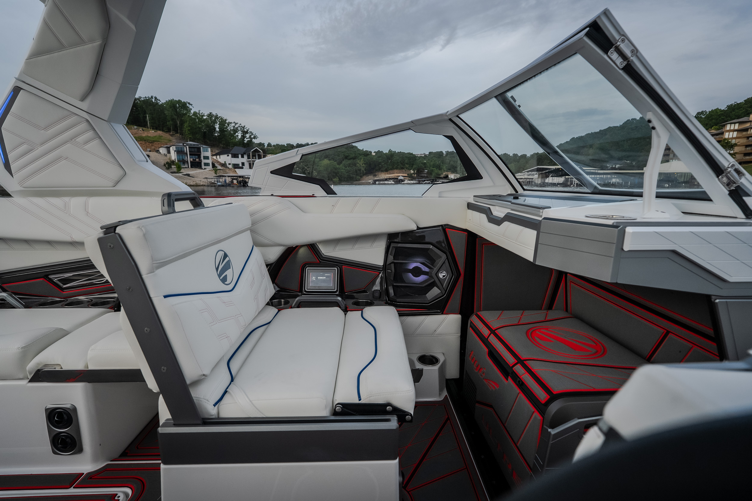 2027 Tigé  Ultré 25ZX  - Image 61