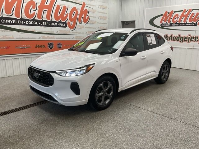 2023 Ford Escape Utility 4D ST Line 2WD - Image 1