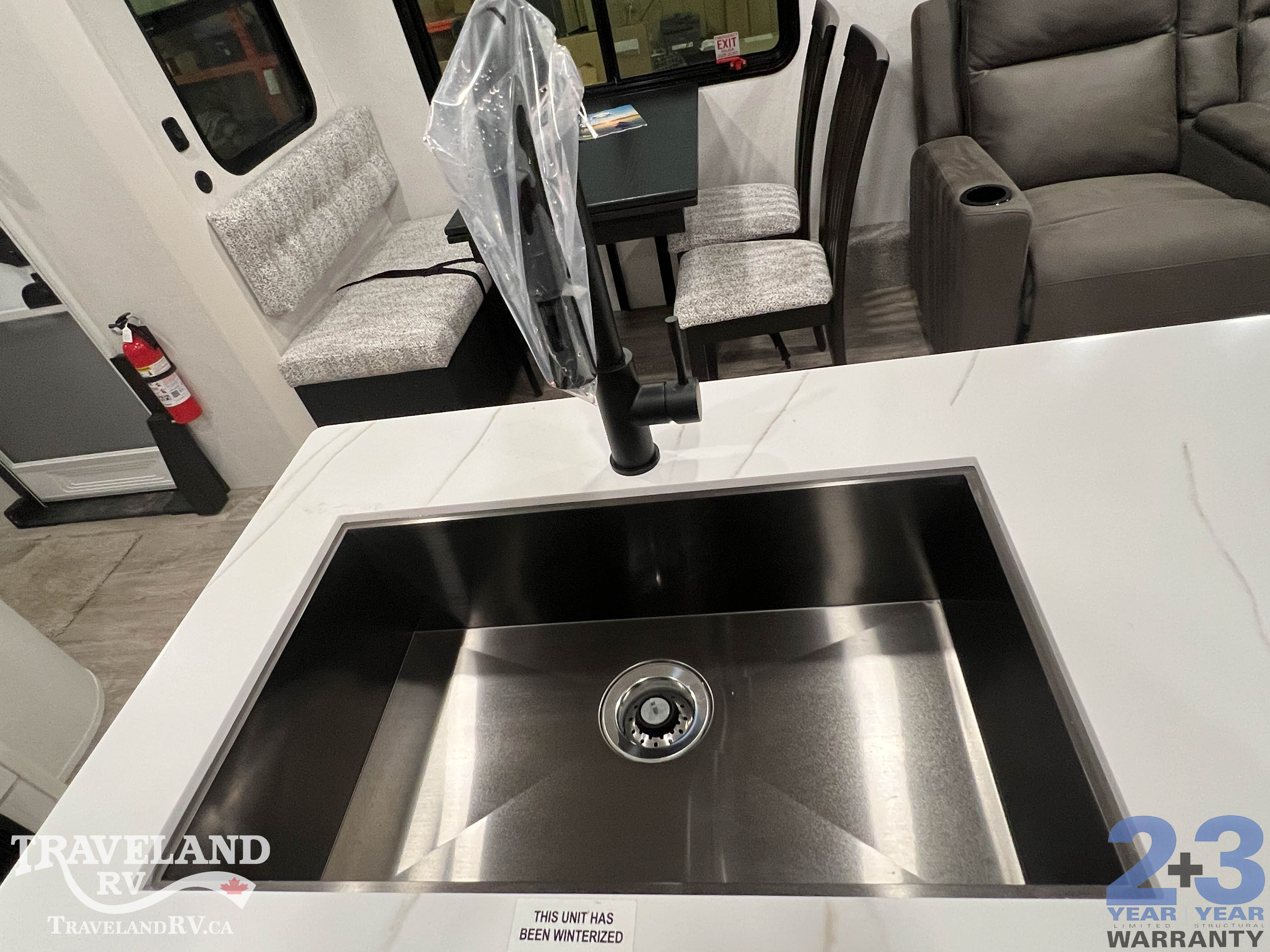 2027 Jayco Eagle 312BHOK - Image 20