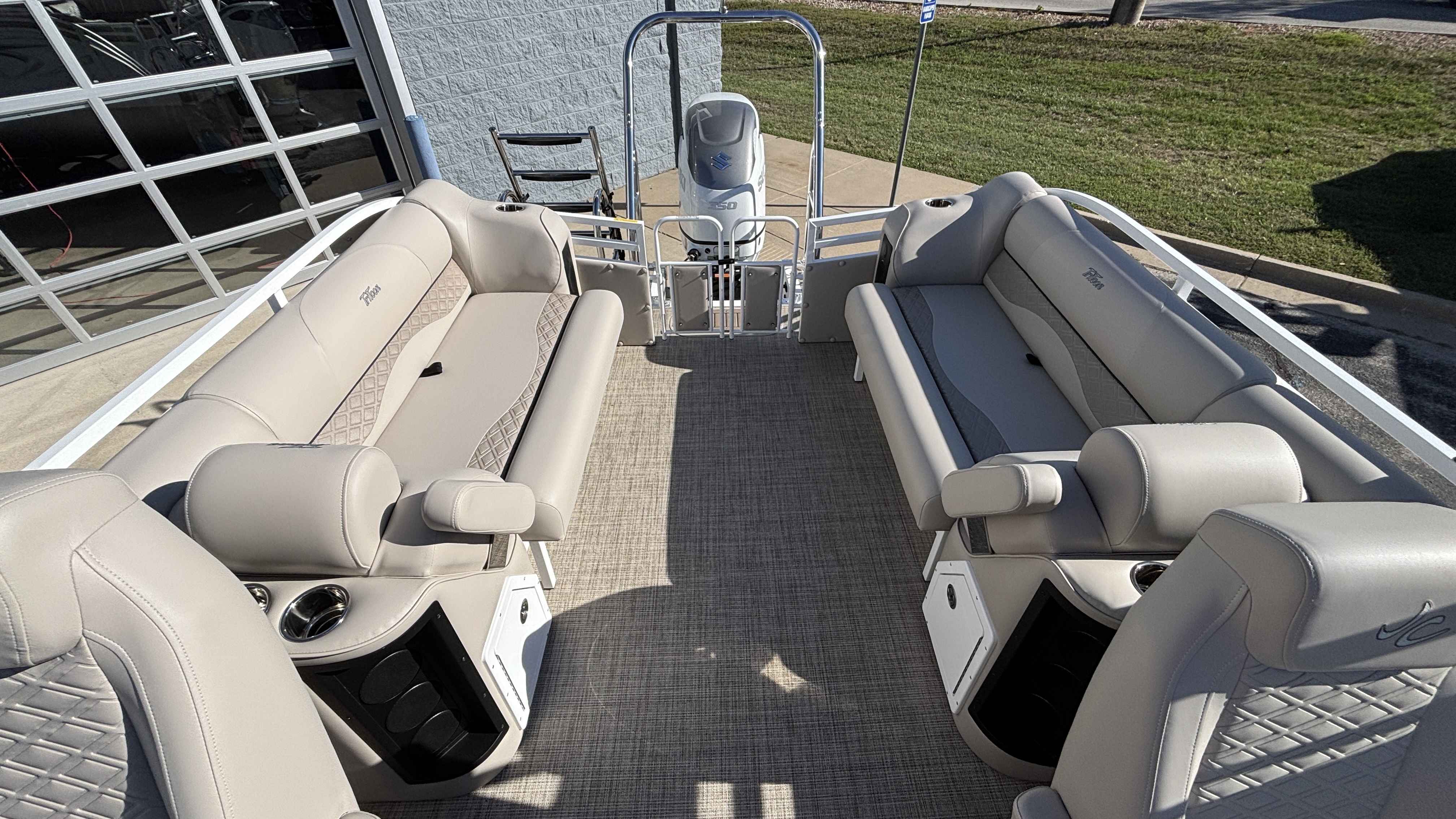 2026 JC Tritoon NepToon 25TT Sport - Image 18