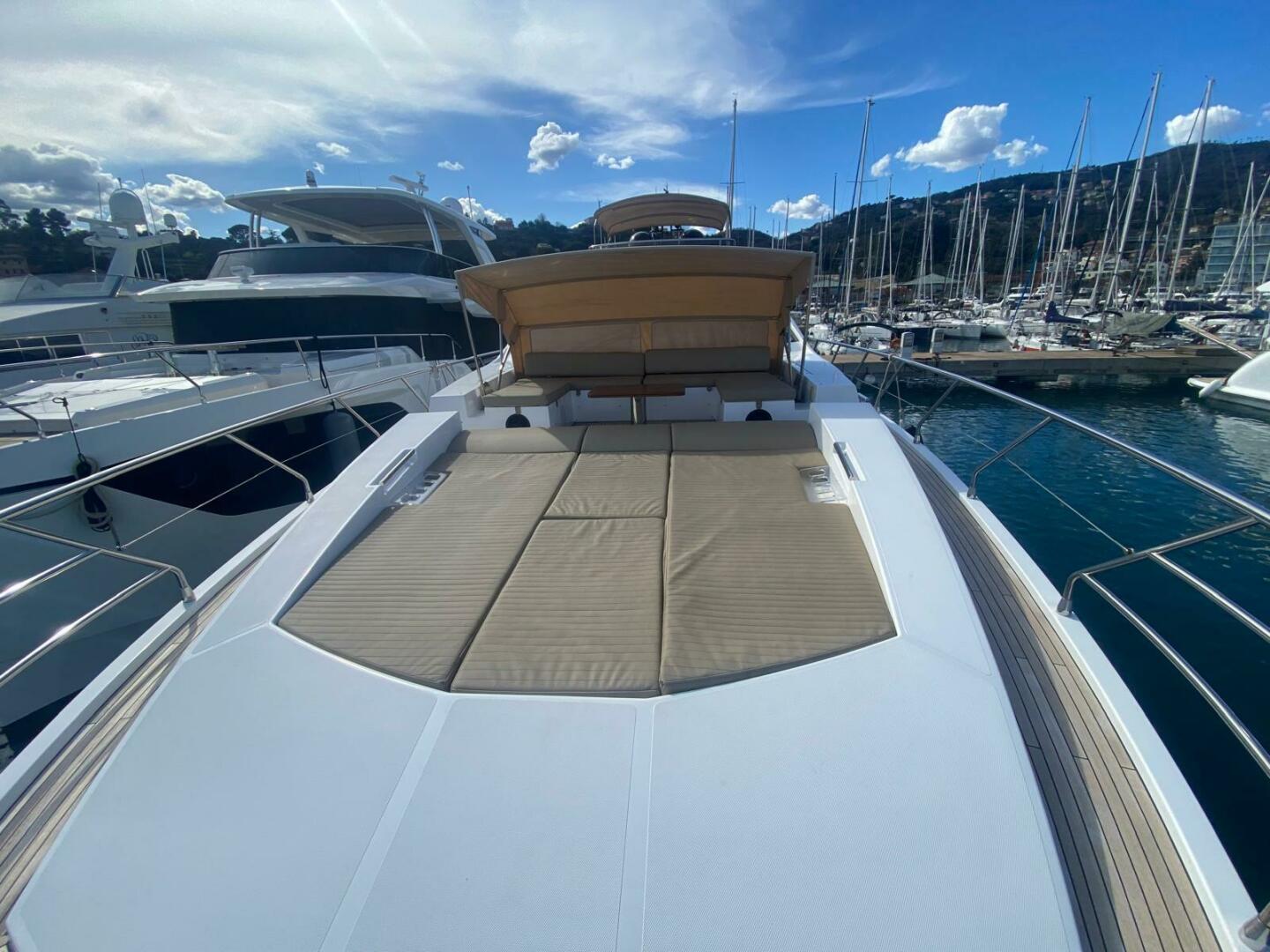 2016 Azimut 77S - Image 7