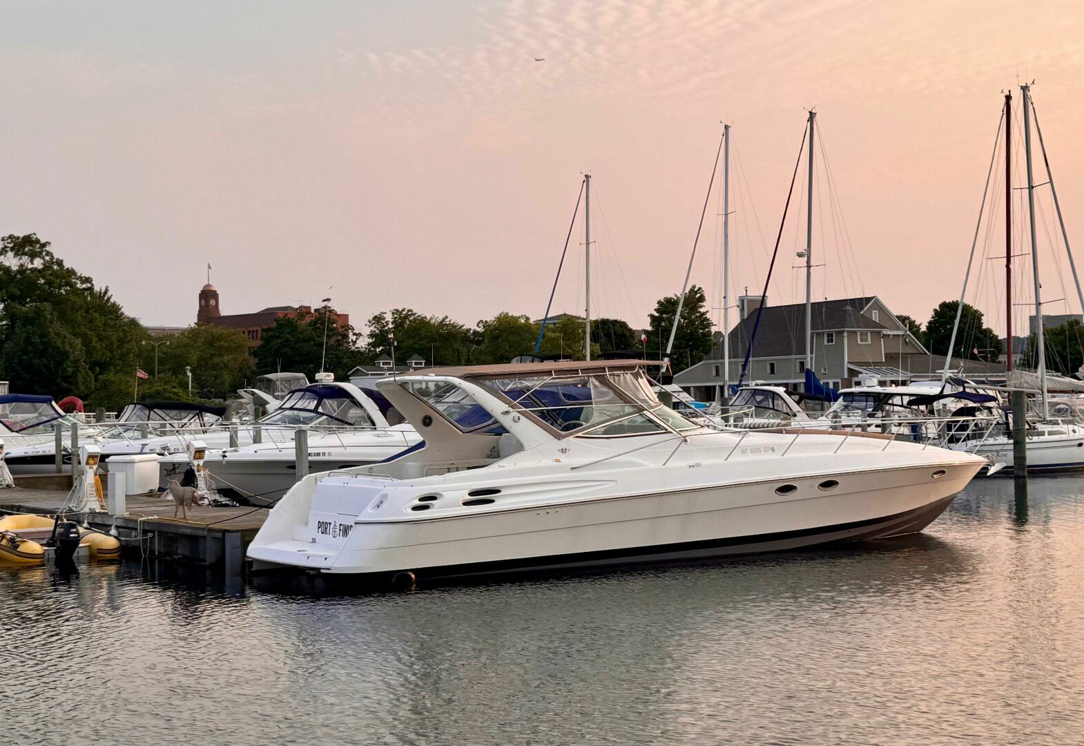 1996 Wellcraft 45 Excalibur - Image 6