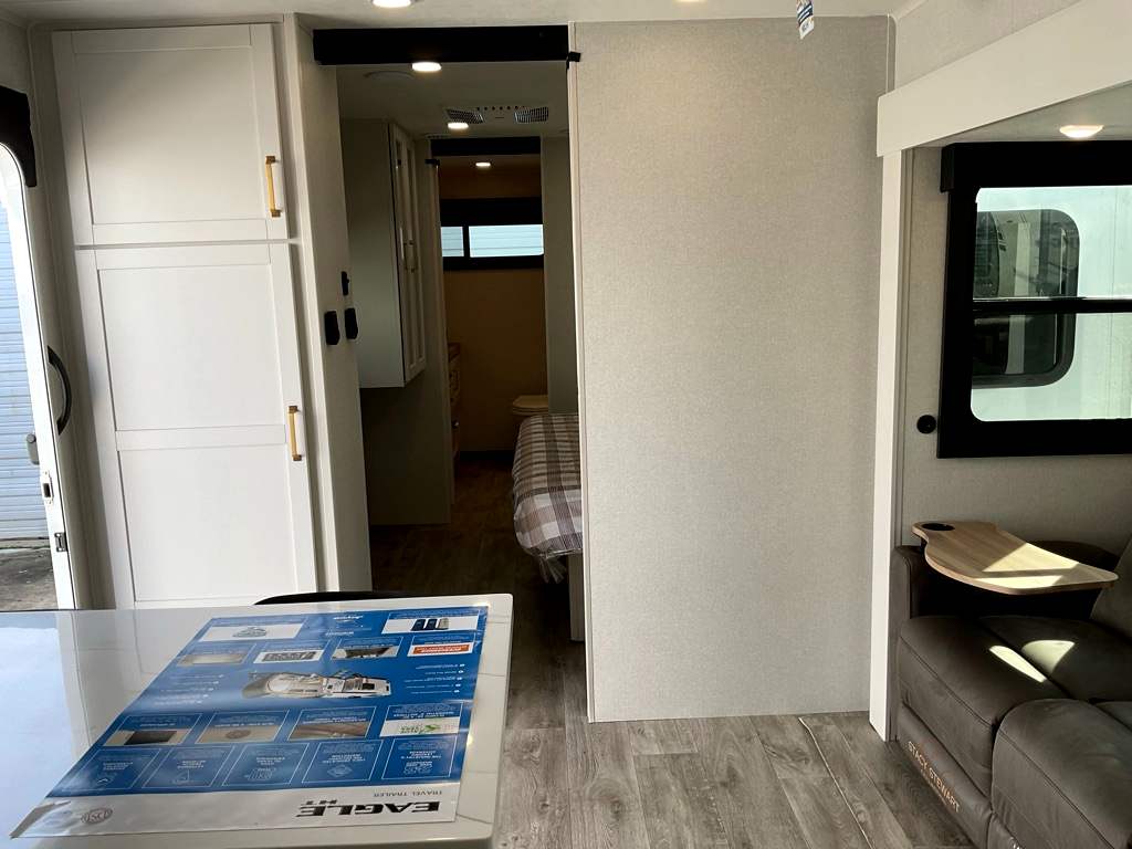 2026 JAYCO Eagle 265 FKDS HT - Image 7