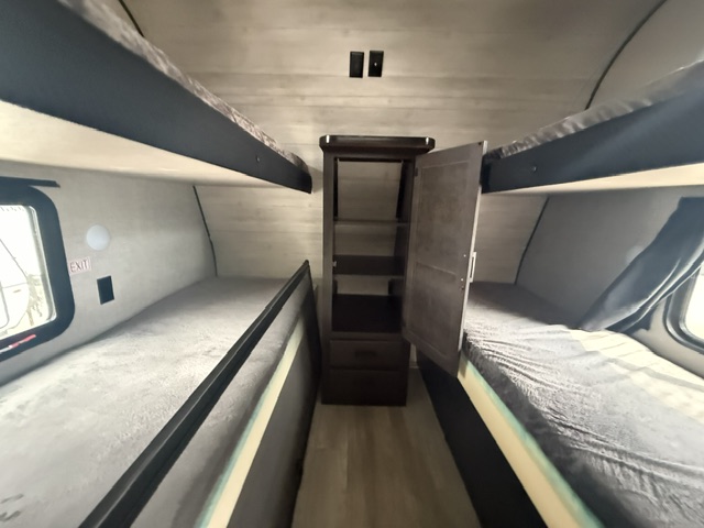 2022 JAYCO JAYFLIGHT 38BHDS - Image 27