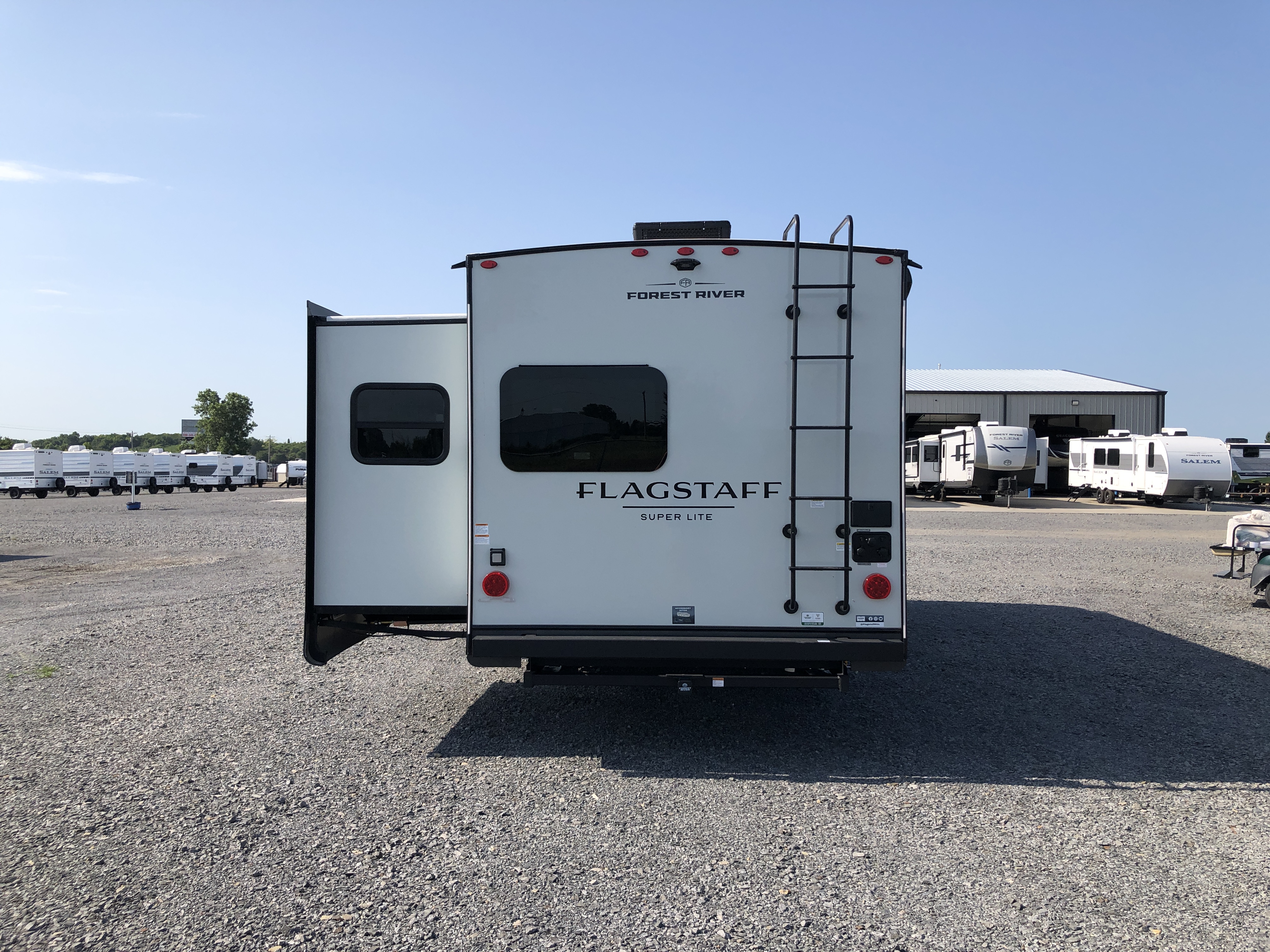 2027 Forest River Flagstaff Super Lite 26FKBS - Image 6