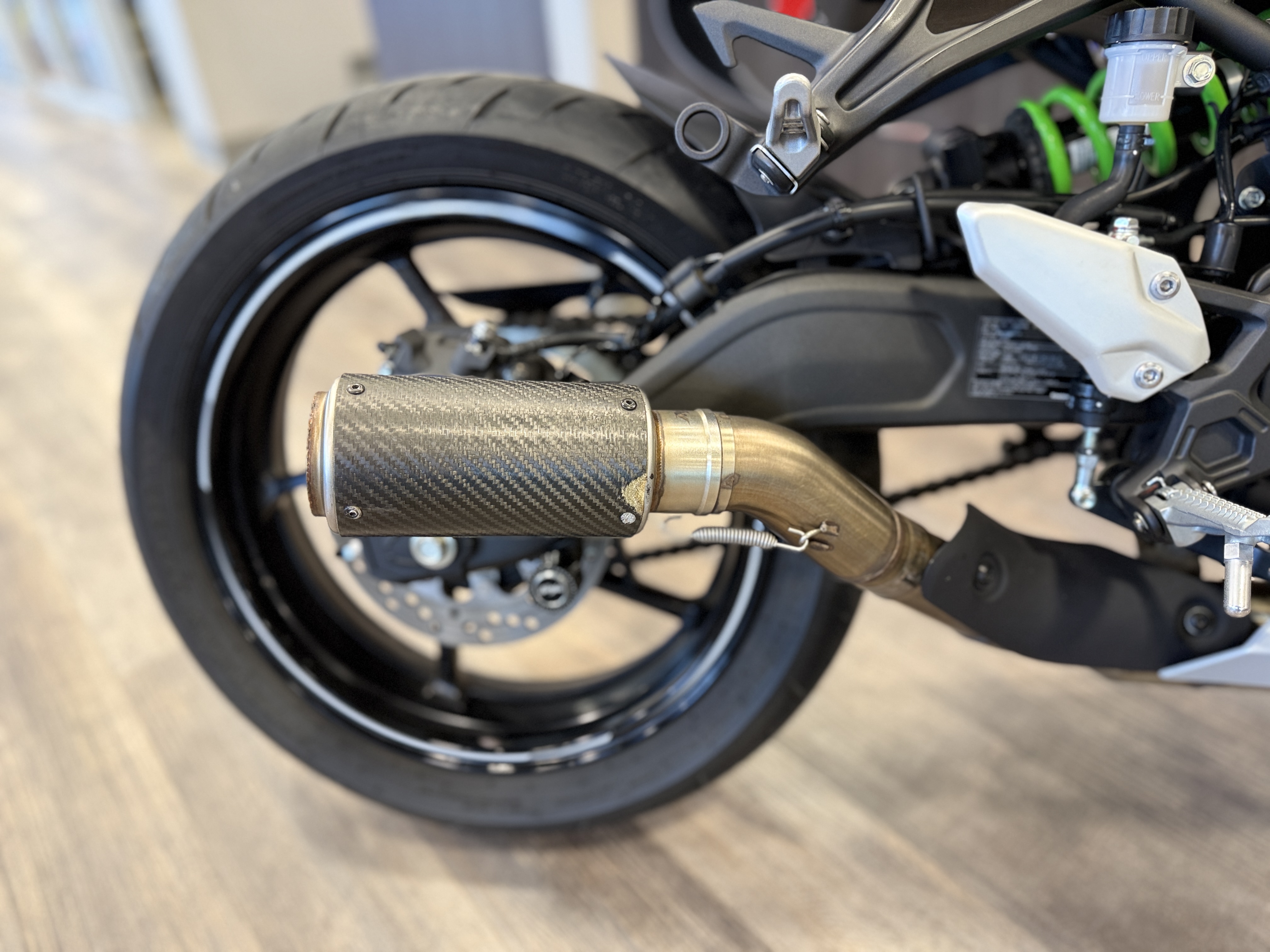 2025 Kawasaki NINJA® ZX™-4RR ABS - Image 3