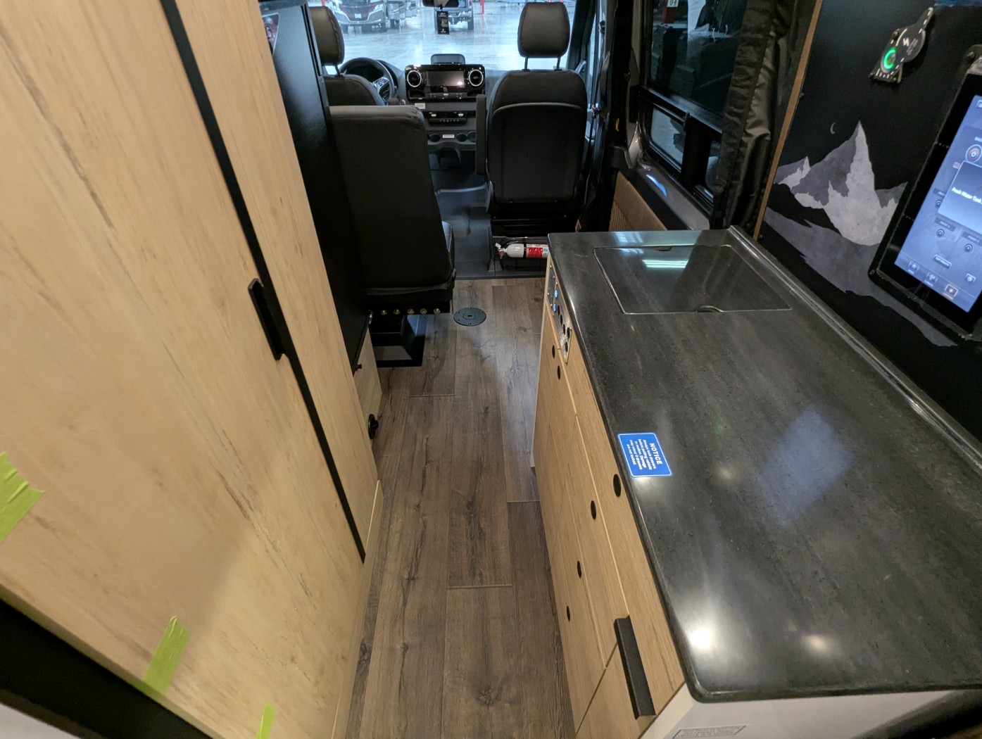 2027 Storyteller Overland TOUR MODE XL - Image 27