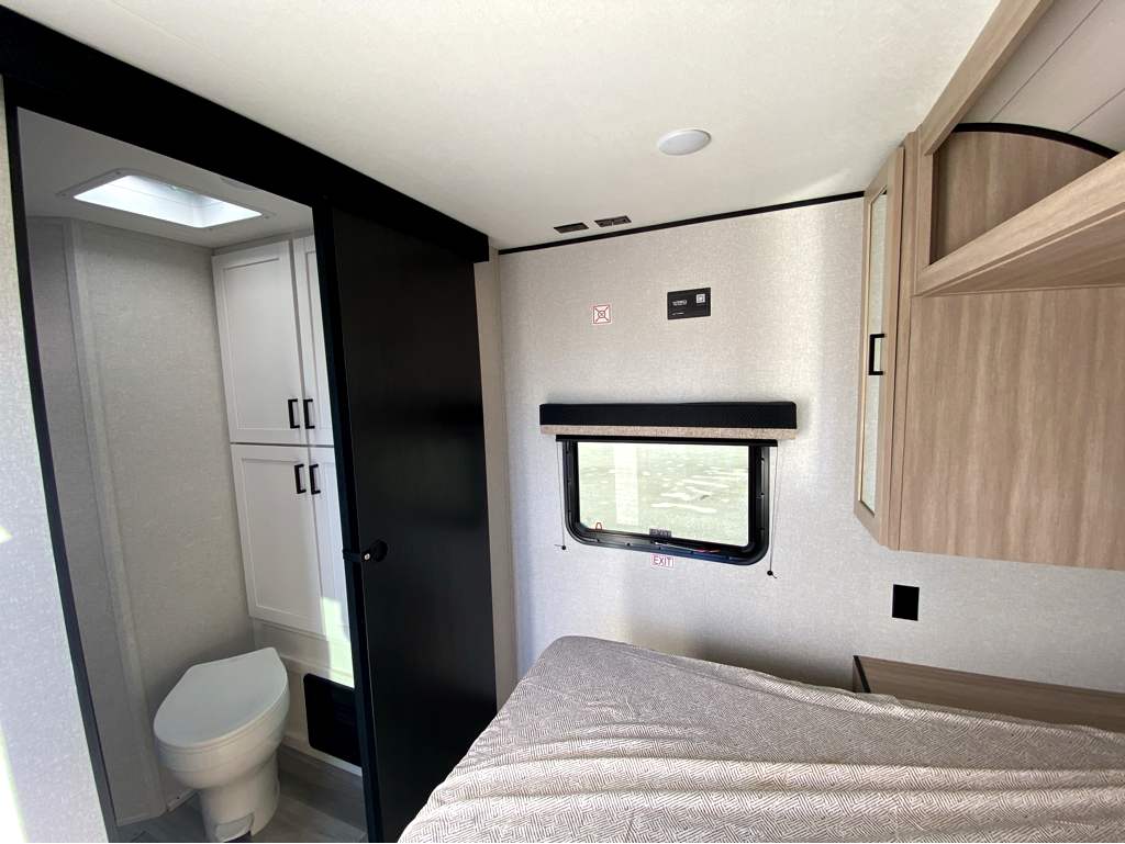 2026 HEARTLAND PROWLER 2601RLS - Image 35