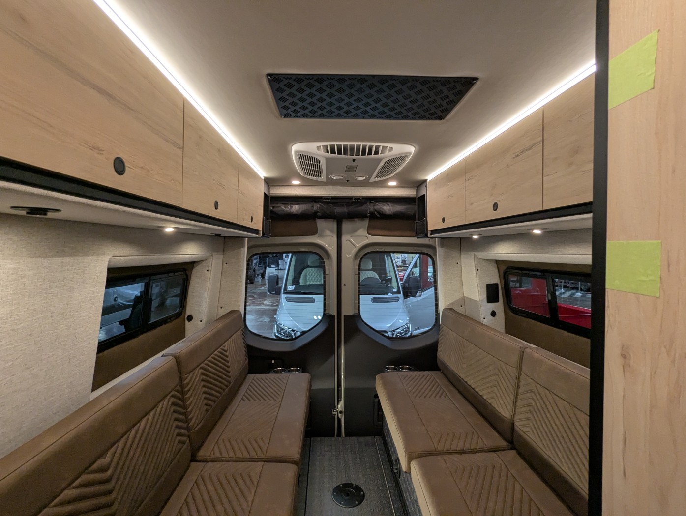 2026 Storyteller Overland Crew Mode XL - Pop Top - Image 22