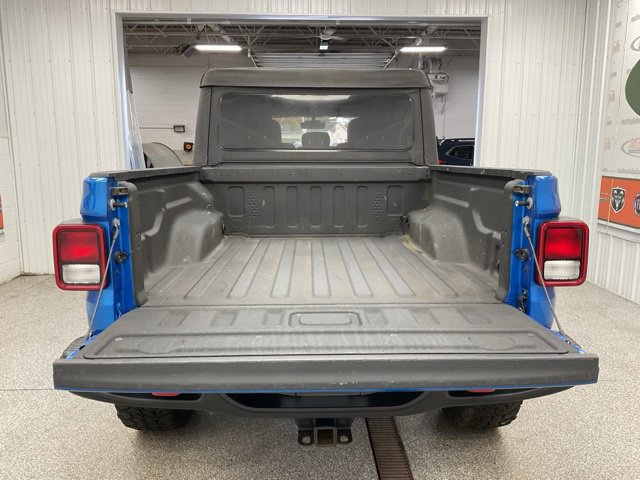 2022 Jeep Gladiator Crew Cab Rubicon 4WD - Image 7