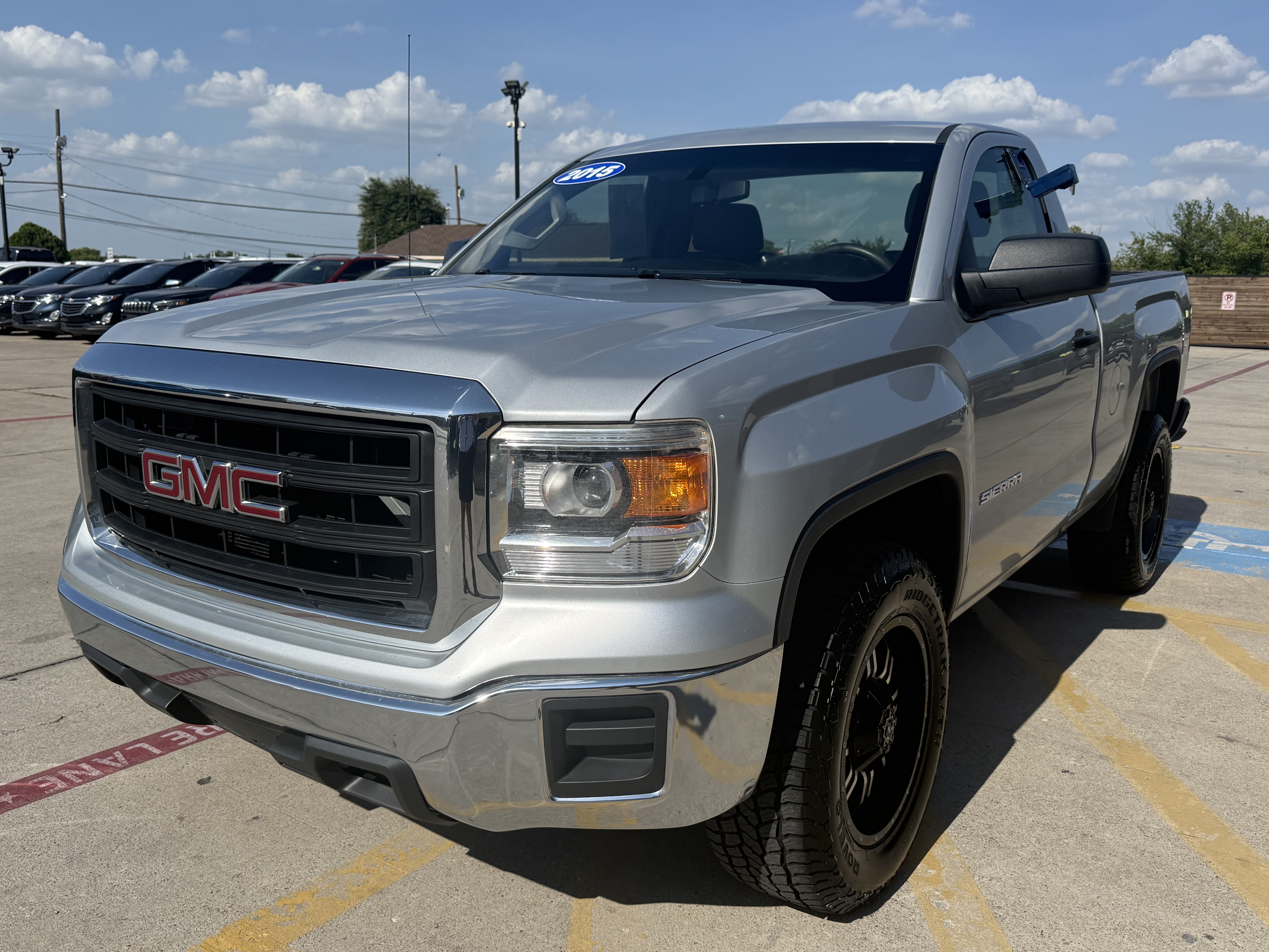 2015 GMC Sierra 1500 Pickup-V8 Extended Cab SLT 4WD - Image 1
