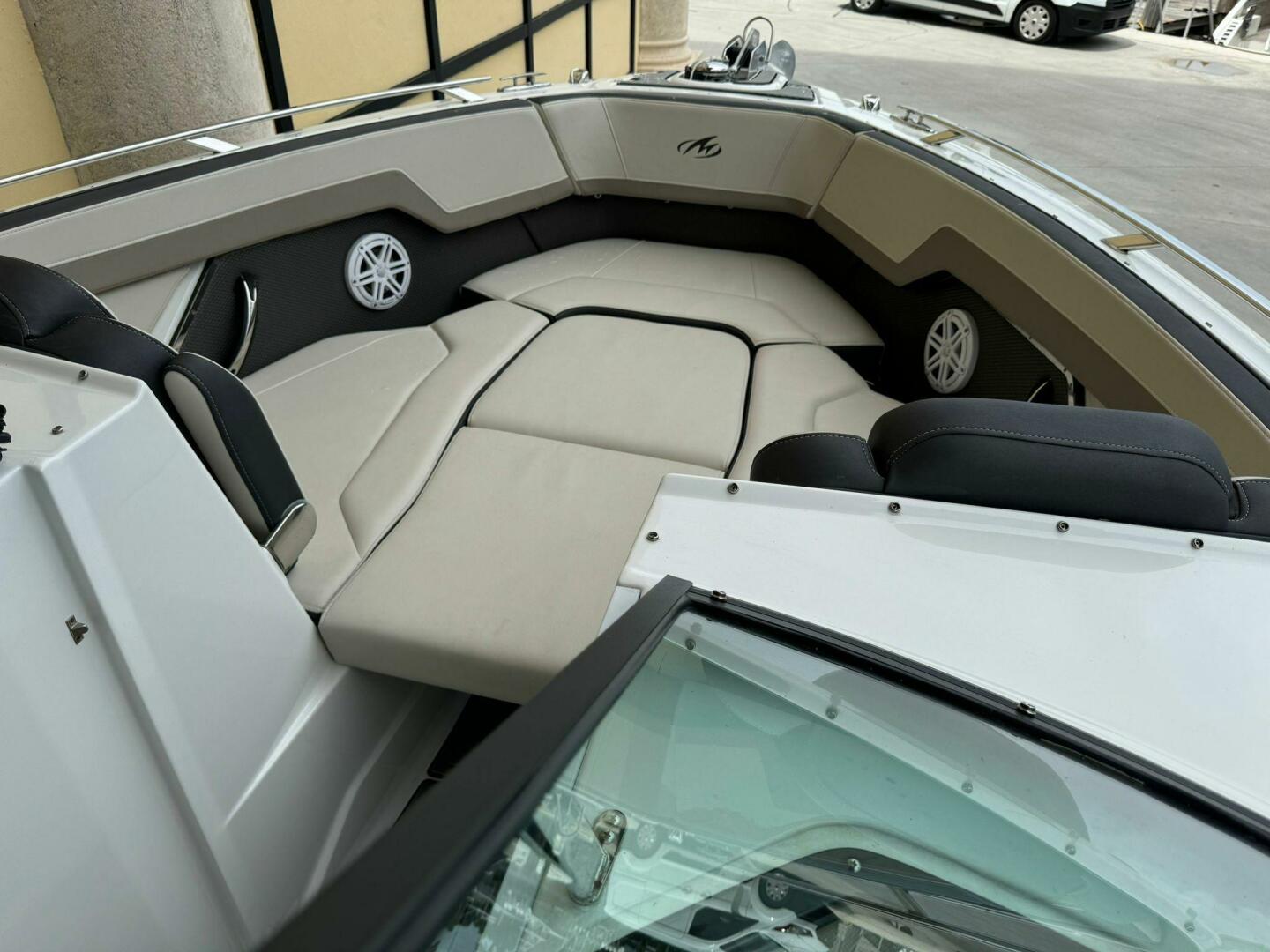 2022 Monterey 278SS - Image 19