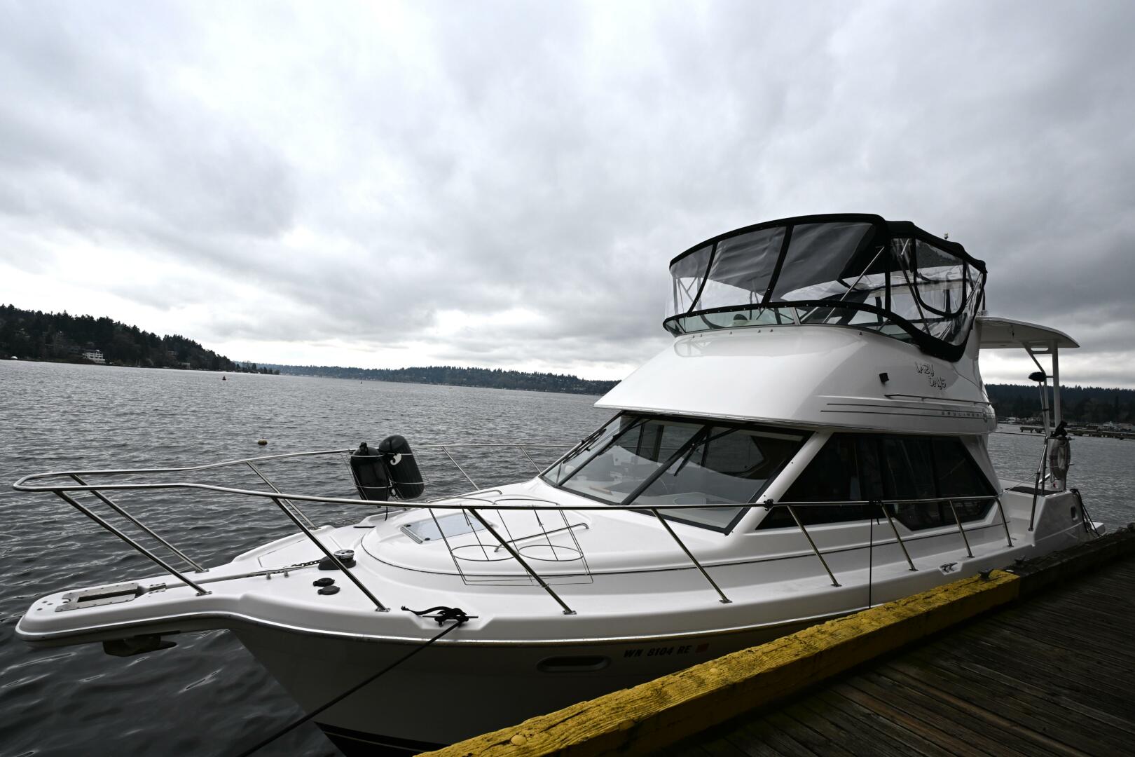 1996 Bayliner 4087 Aft Cabin Motoryacht - Image 10