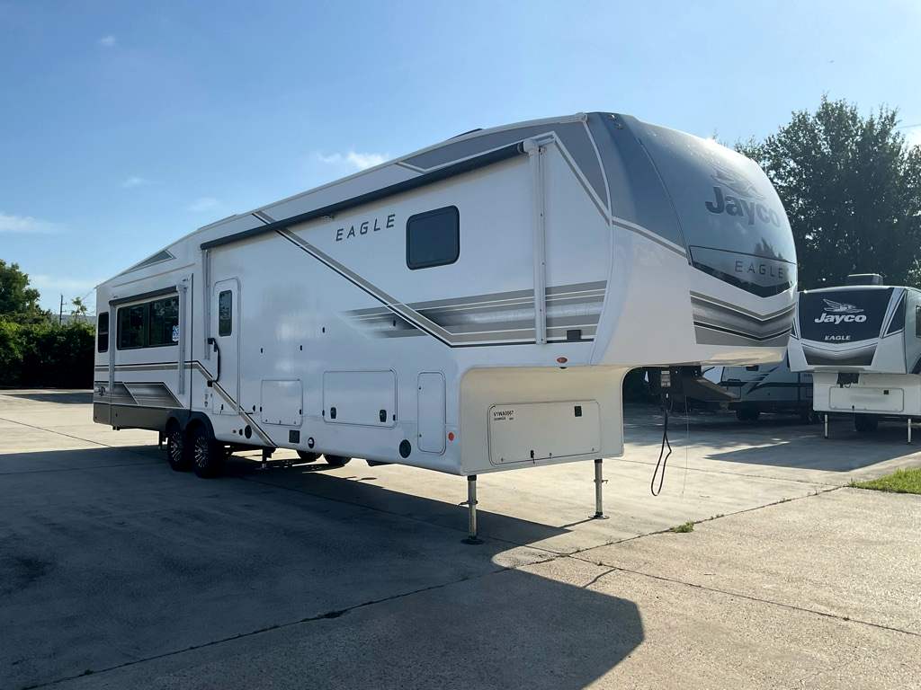 2027 JAYCO Eagle 355 MBQS - Image 1
