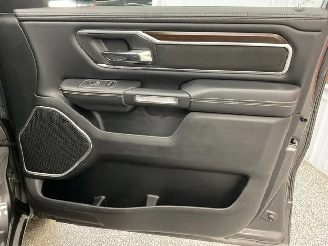 2022 Ram Ram 1500 Pickup Crew Cab Laramie 4WD - Image 24
