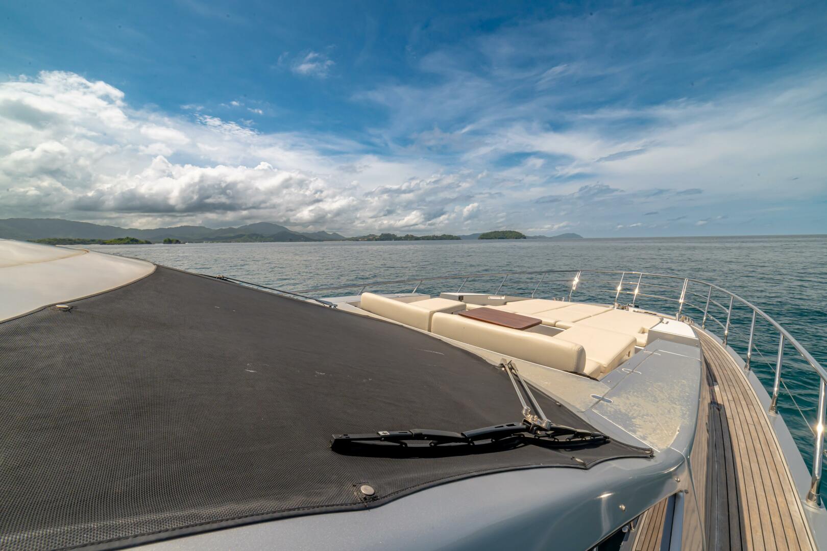 2017 Azimut 77S - Image 43