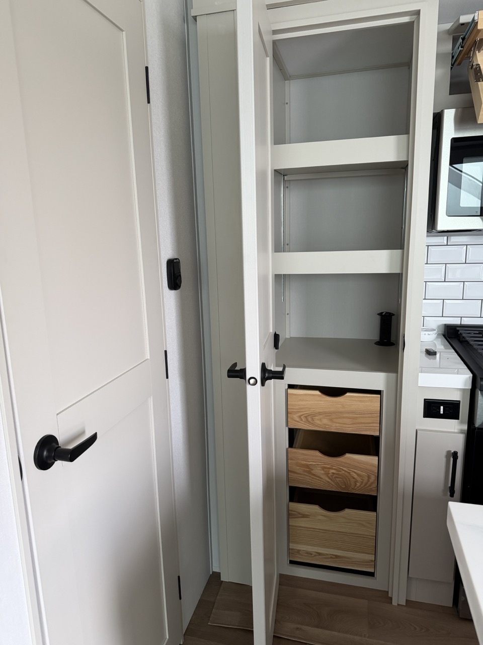 2026 Grand Design Solitude 380FL - Image 24