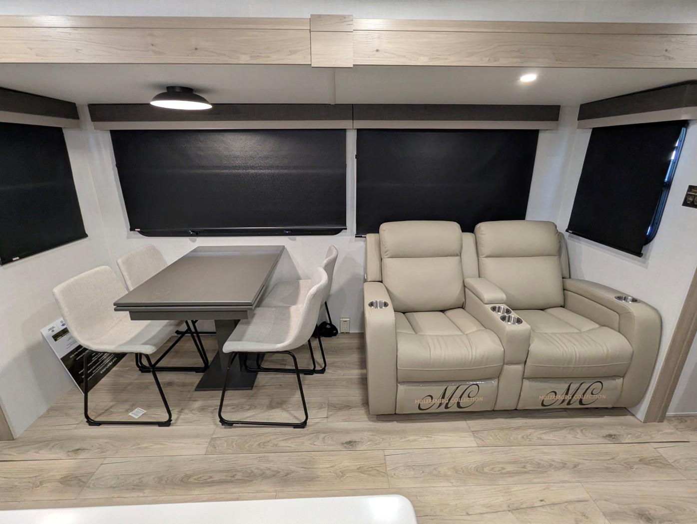 2026 Forest River Rockwood Ultra Lite 2906RL - Image 20
