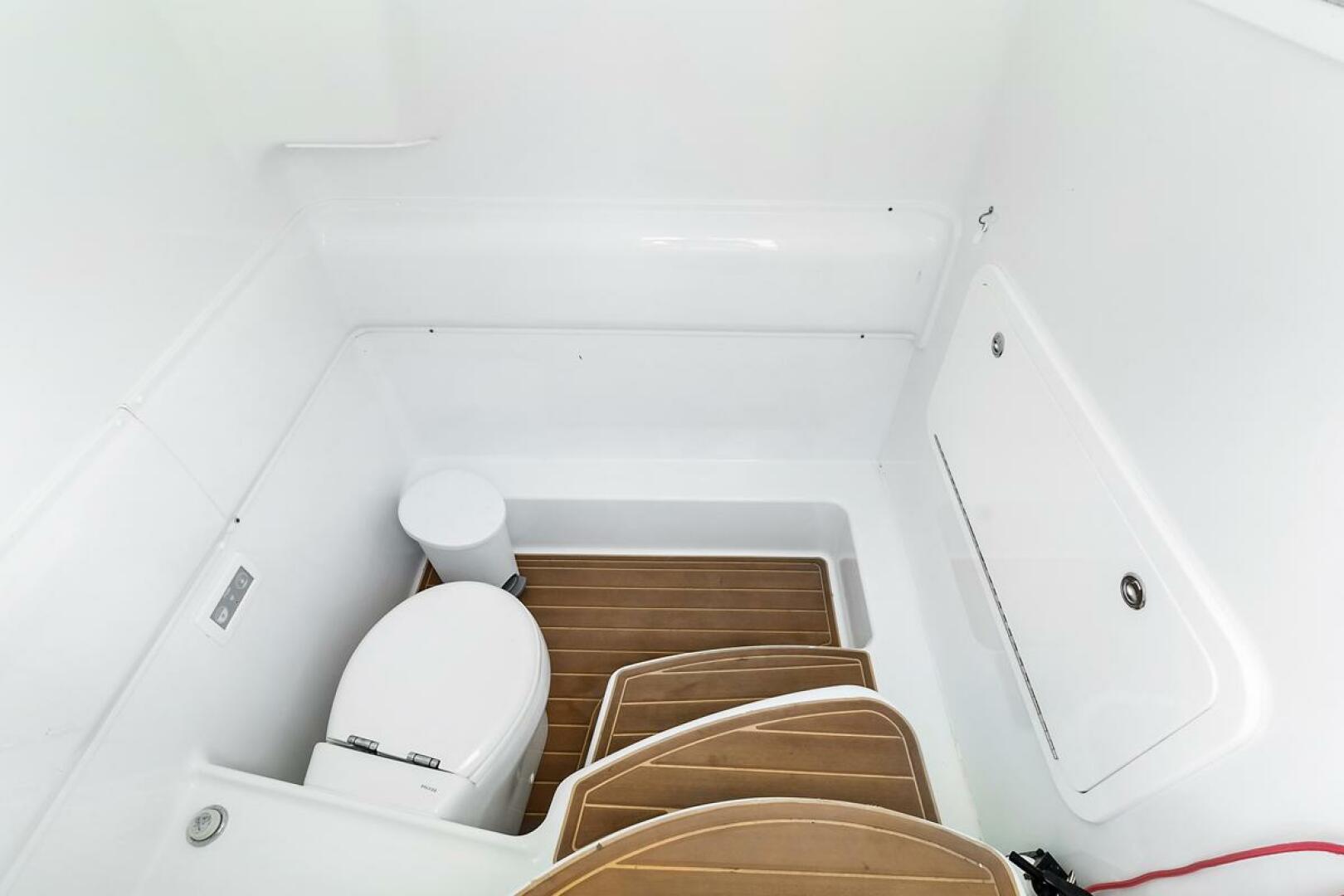 2020 Yellowfin Center Console - Image 8