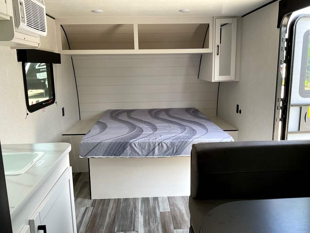 2026 JAYCO Jay Flight SLX 170 FQ - Image 8