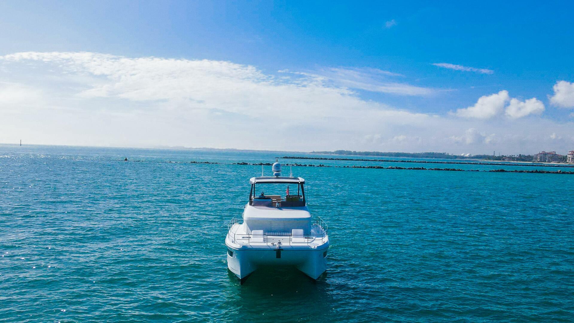 2022 Fountaine Pajot MY6 - Image 36