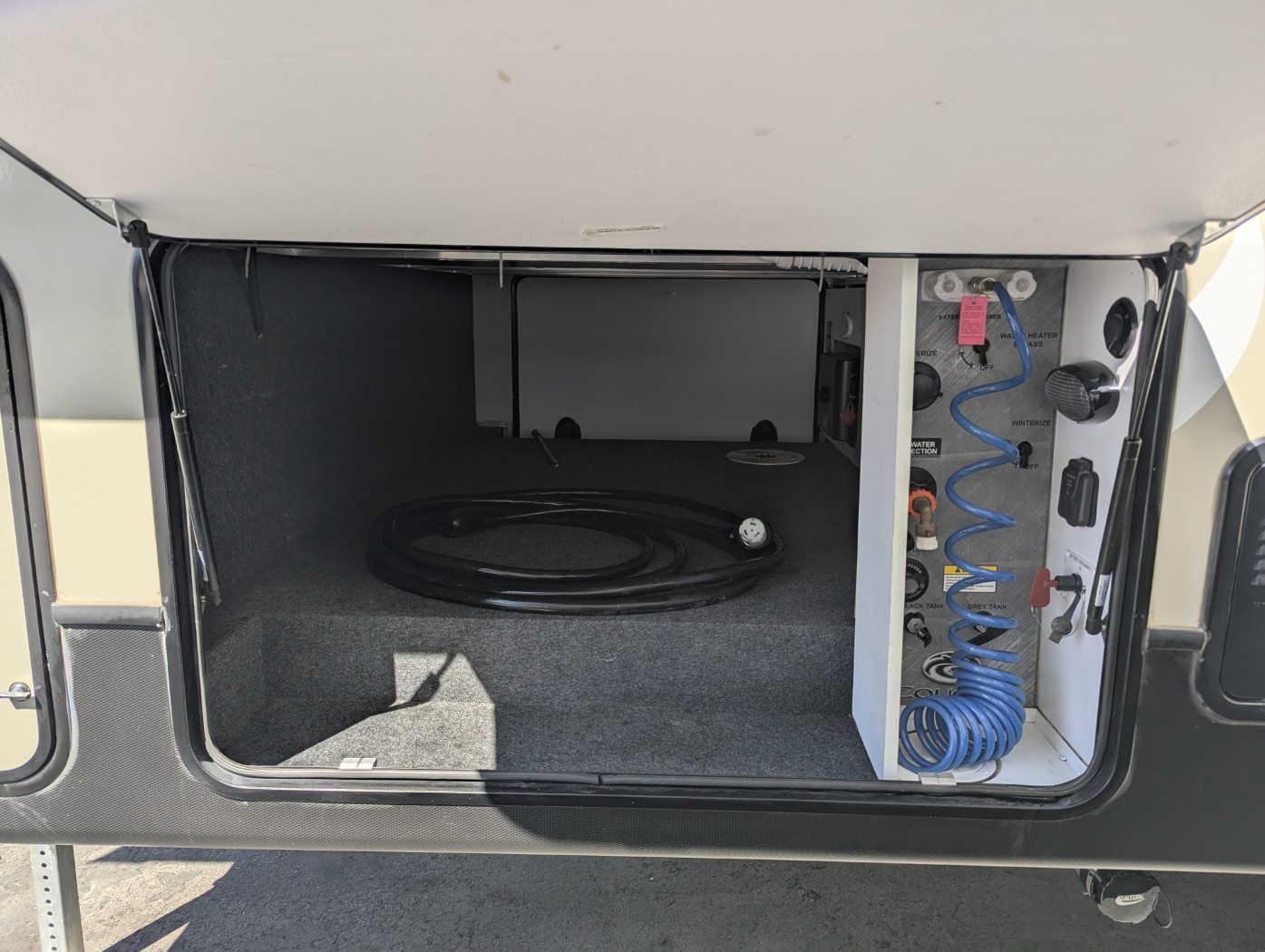 2019 Keystone Cougar Half-Ton West 29RDBWE - Image 5