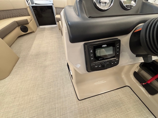 2026 HARRIS CRUISER 230 CWDH - Image 25