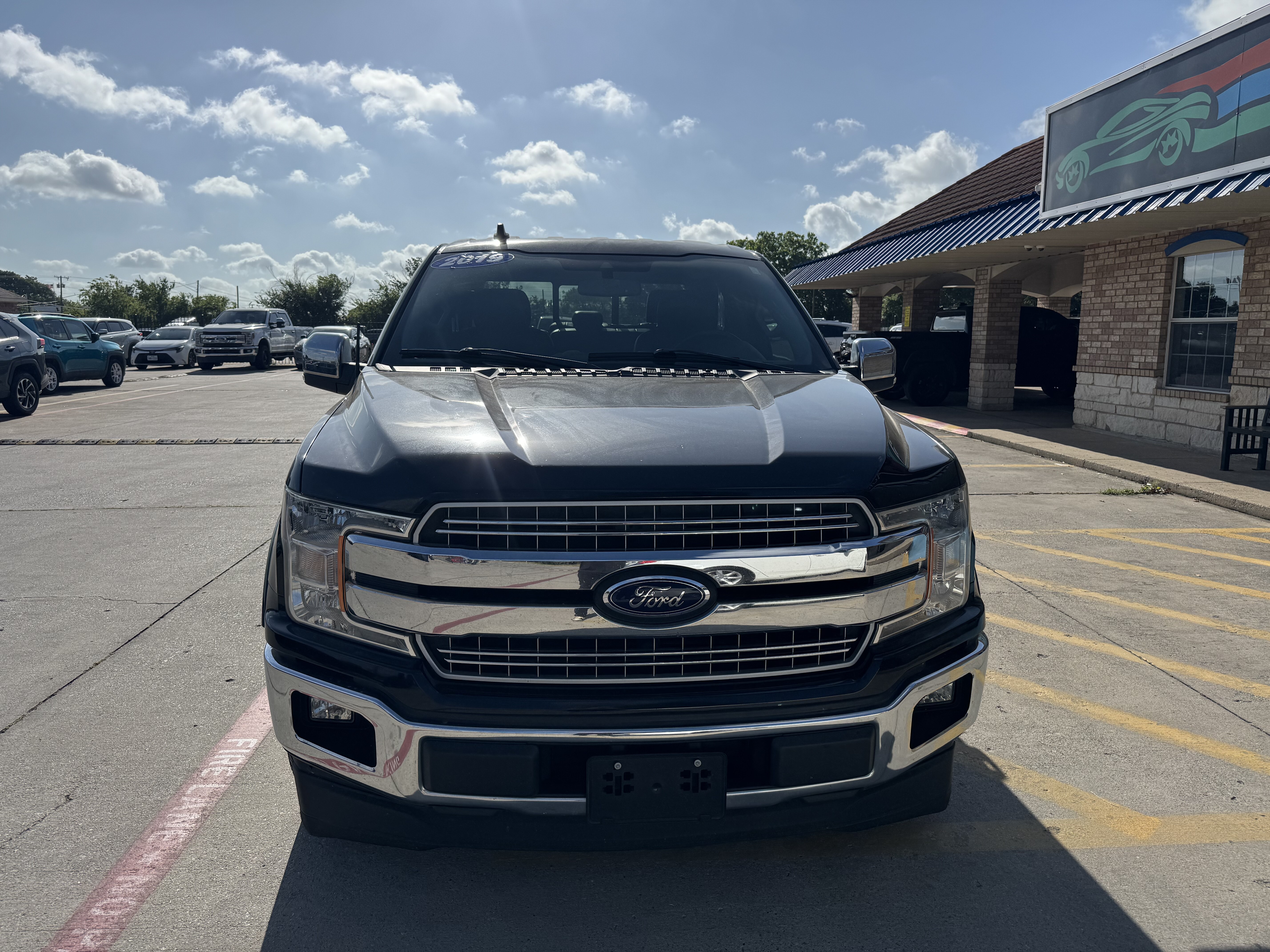 2019 Ford F150 Crew Cab XLT 4WD - Image 3