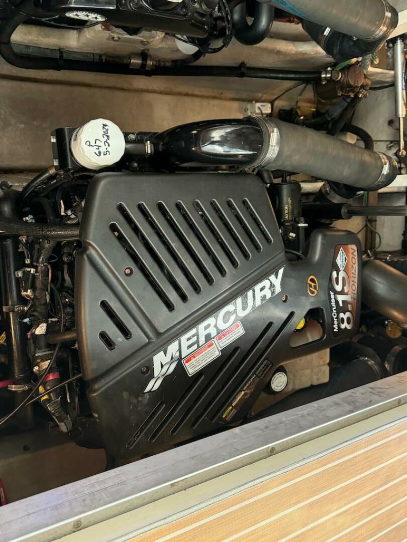 2004 Sea Ray 380 Sundancer - Image 74